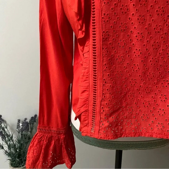 Jack BB Dakota Red Eyelet Ruffle Bell Sleeve Crop Top Small - Picture 5 of 14